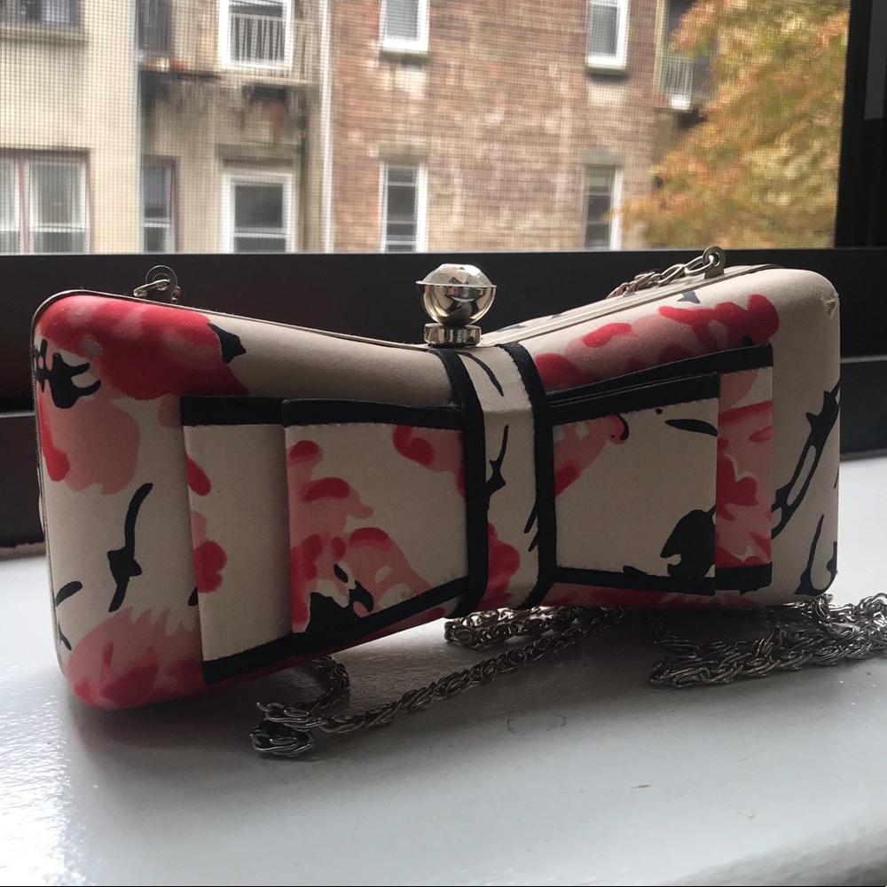Vintage Alannah Hill Blossom Bow Clutch - Picture 2 of 7